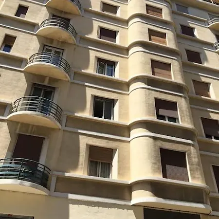 Flc - St Charles 100 M, 10 Guests 3 - Box En Sus Appartement Marseille