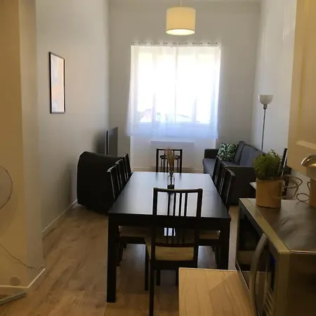 Flc - St Charles 100 M, 10 Guests 3 - Box En Sus Appartement *